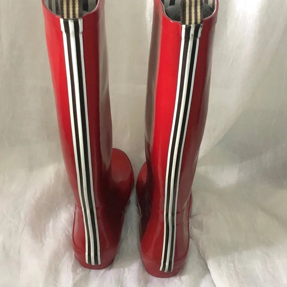 Henri Bendel Red Winter & Rain Boots - Picture 2 of 4